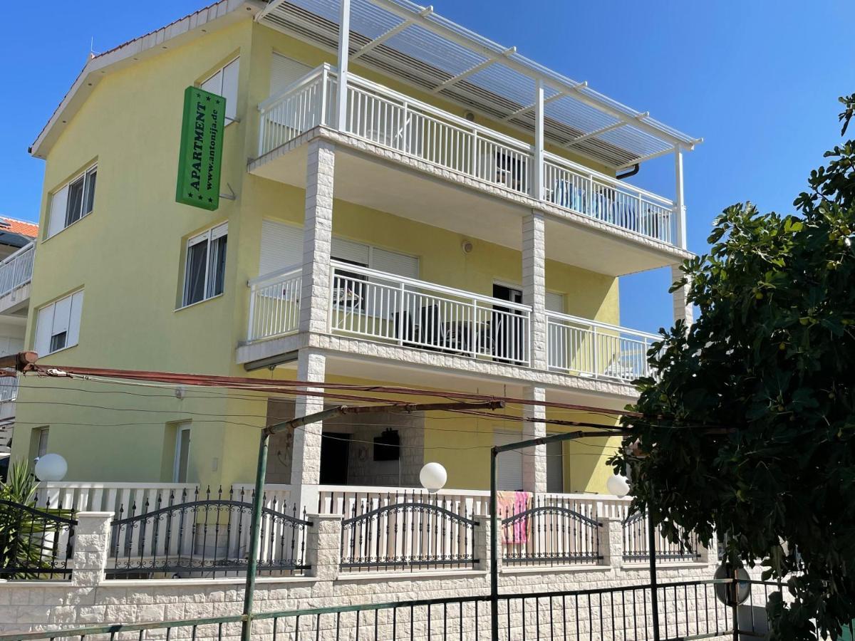Apartment Antonija Rogoznica  Exteriör bild